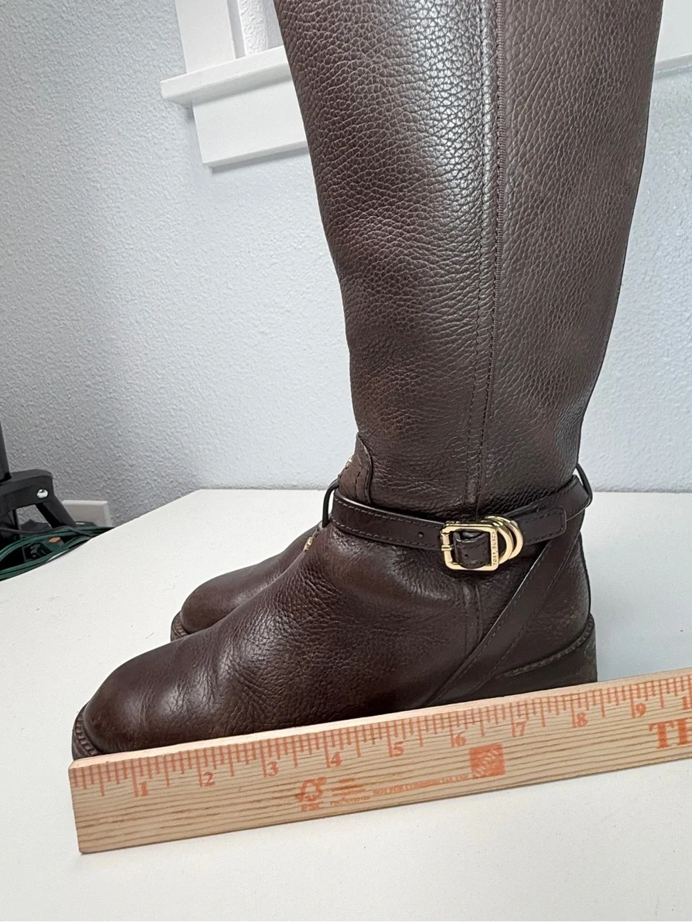 Tory Burch Boots Brown Pebbled Leather Riding Boots Tall Zip Logo women size 6.5